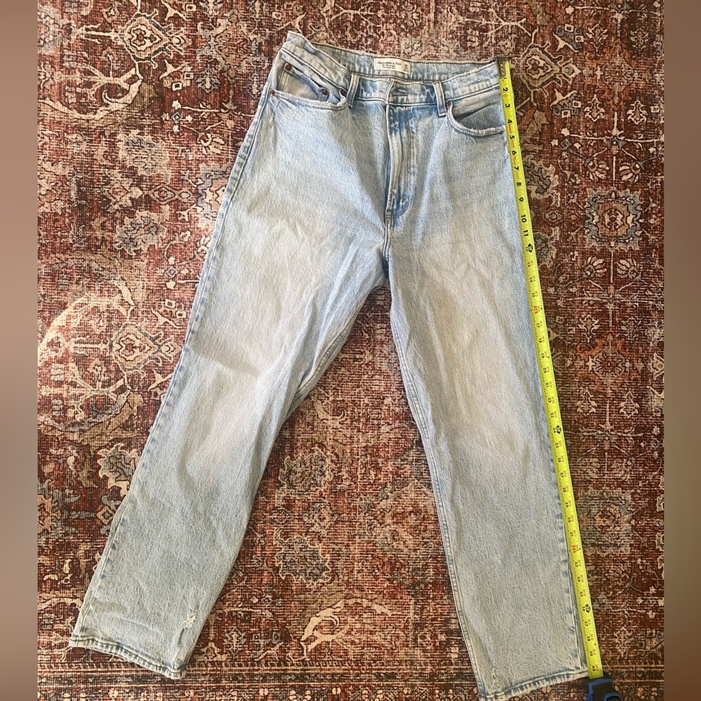 Abercrombie & Fitch 90’s Straight Ultra High Rise Jeans
